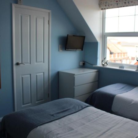 Beamsley Lodge B&B Eastbourne Exterior photo